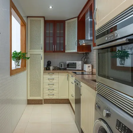 Apartment Tuguest Salinas - Free Parking *